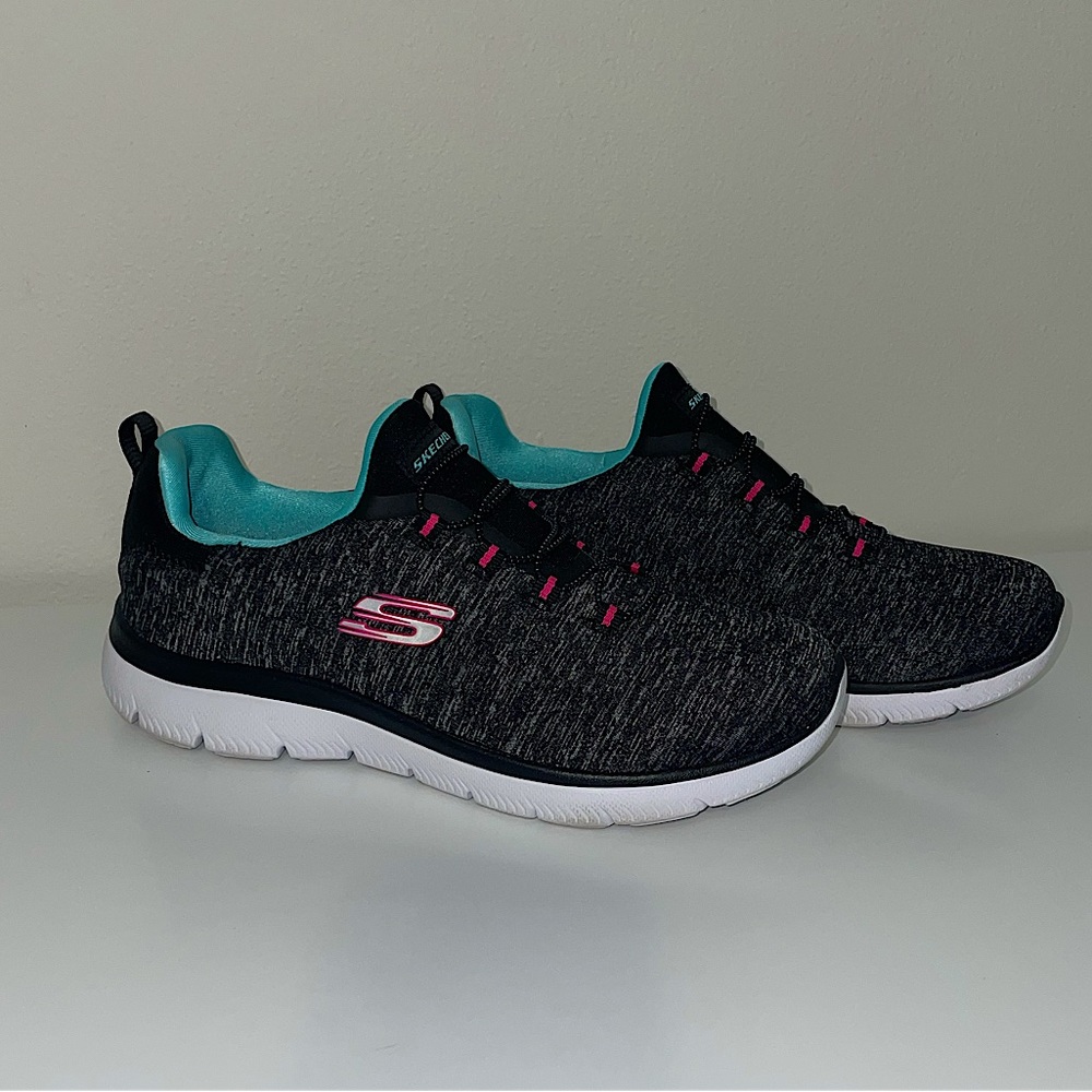 Sketchers Summit - Quick Getaway sneakers 7 wide